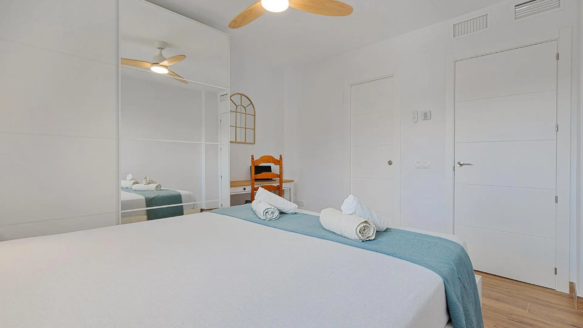 Solana Carihuela Playa Apartment Torremolinos